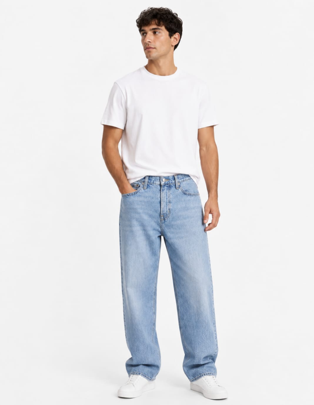 RELAXED FIT JEANS